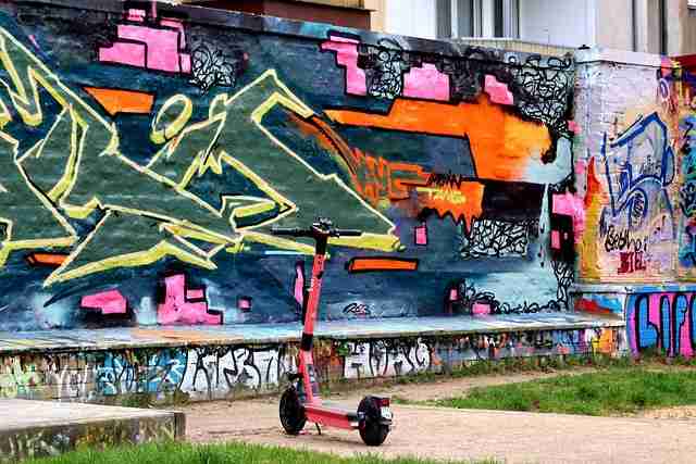 暗网禁地入口节点更新速览｜匿名身份防护技巧用户涌入创新高